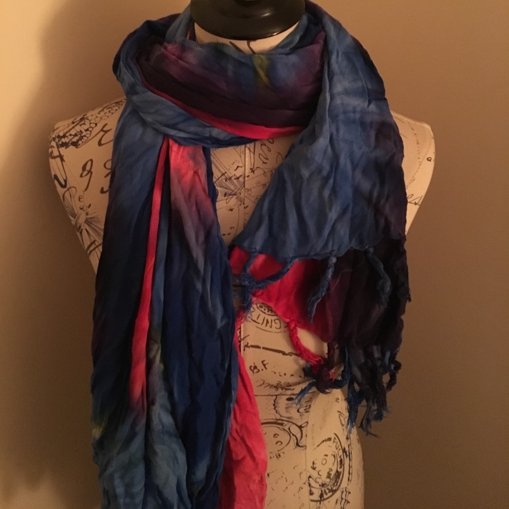 Coco Pareo tie dye scarf